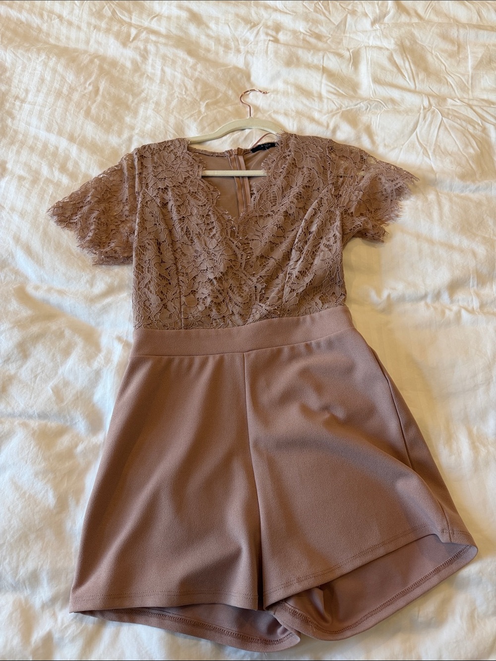 Lace-Top Short Romper in Mauve